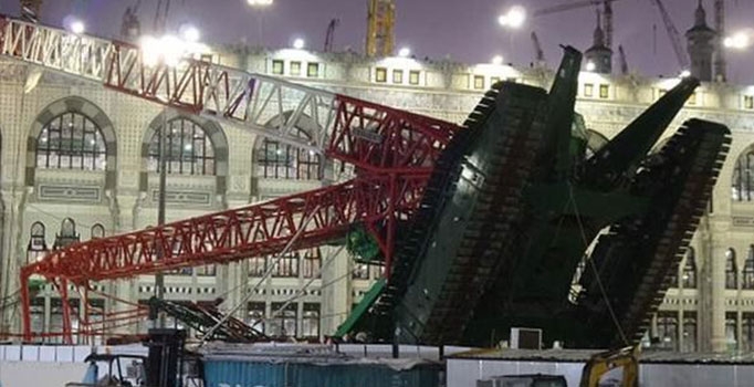 Kabe'deki vinç kazasında ölen ve yaralanan Türkler