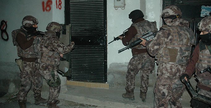 Van'da saldırı hazırlığında olan PKK'lılarla çatışma çıktı