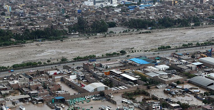 Peru'da sel felaketi: 67 ölü