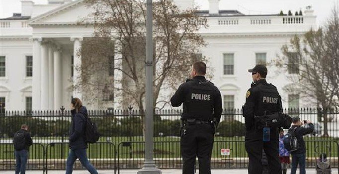 Beyaz Saray'da bomba alarmı