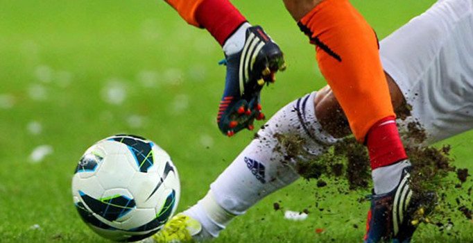 Çaykur Rizespor teknik direktörü Hikmet Karaman'dan istifa sinyali