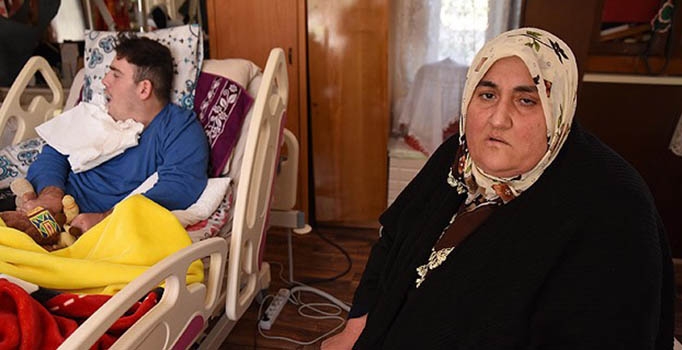 "Umut'un annesi" Gülsüm anne yüz felci geçirdi