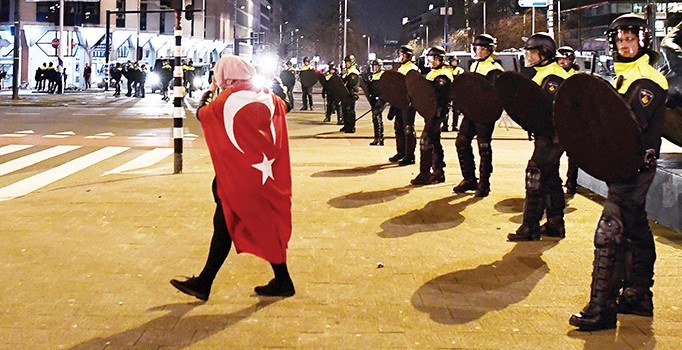 Prof. Dr. Mehmet Merdan Hekimoğlu yazdı: Post-gerçekliğin yükselişi