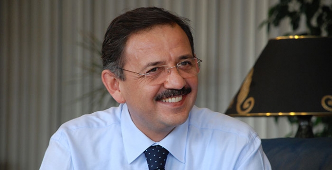 Çevre Bakanı Özhaseki'den doğudaki yeni evlere salça ayarı