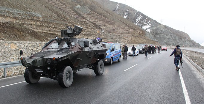 Erzincan'da polise taciz ateşi: Operasyon başladı | Son dakika haberleri