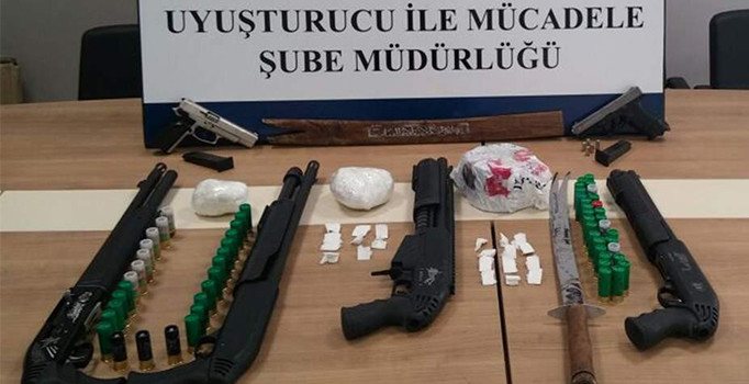 11 adrese eş zamanlı uyuşturucu operasyonu | Eskişehir haberleri