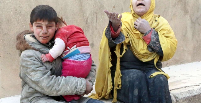 Suriye'nin Zebadani kentinde 40 bin kişi ölüme terkedildi!