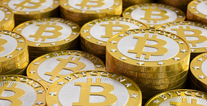 Bitcoin en büyük düşüşü yaşadı! Tam 8 bin 500 dolar