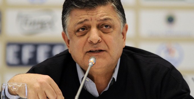 Son dakika! Giresunspor'da Yılmaz Vural ile yollar ayrıldı