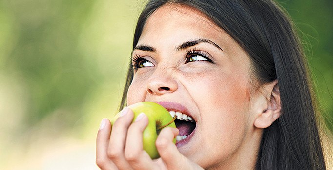 Alzheimer’dan kansere elmanın beş mucizesi