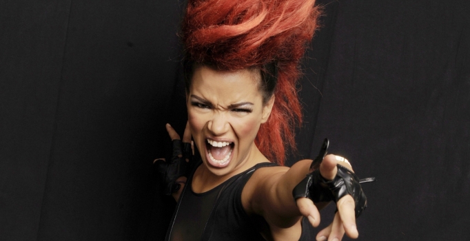 Eva Simons Sezen Aksu ile düet yapmak istiyor