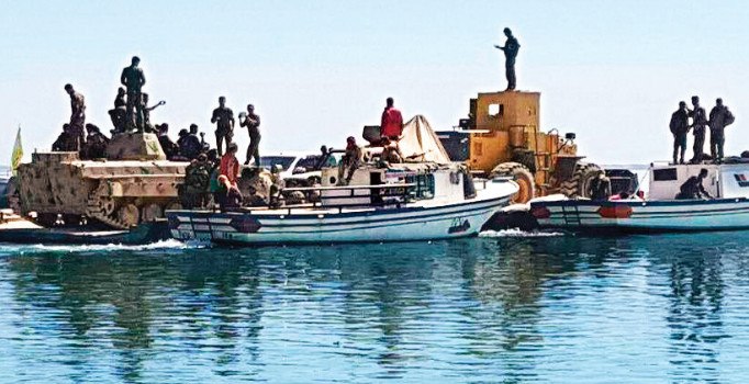 Washington ve Moskova’nın paylaşamadığı PYD, süper güçlerin ilgisini görünce piyon rolünü unuttu