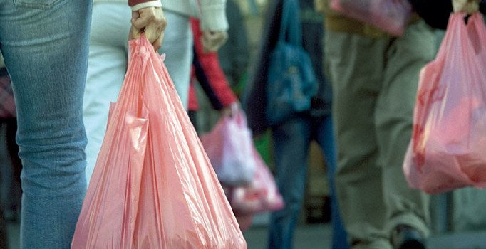Bakanlık: Naylon poşet 2019'da ücretli