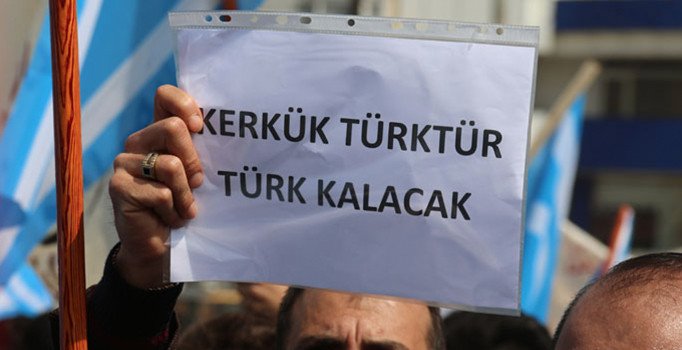 Türkmenler Kerkük'te sokağa döküldü