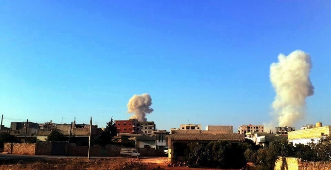 Suriye'de Esad güçlerine 5 bombalı araç saldırısı