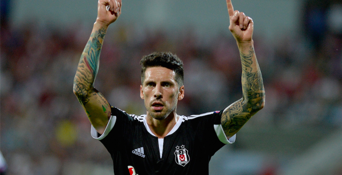 Beşiktaş Avrupa Ligi'ne 
3 puanla başladı