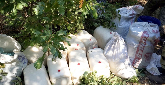 PKK'ya ait 4 tonluk bomba, Tunceli Ovacık'ta ele geçirildi