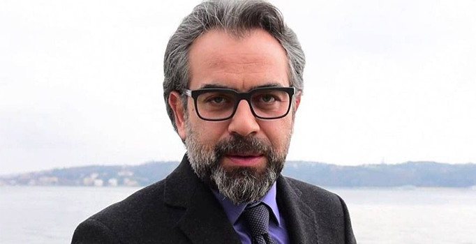 Yurdaer Okur'a KKTC'den çıkma yasağı