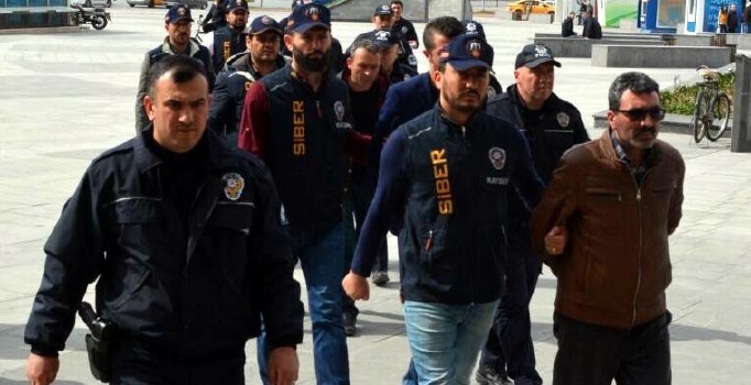 Gurbetçileri dolandıran çete üyeleri yakalandı | Kayseri haberleri