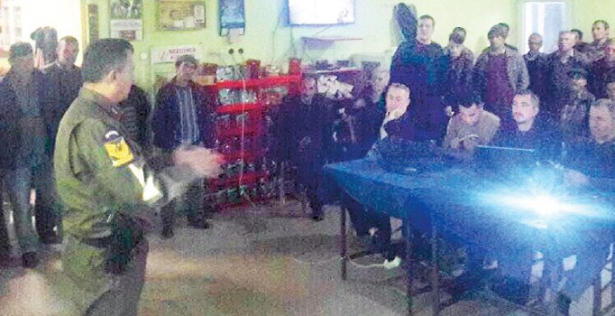 İzmir'de 4 kız özel ekiplerce kurtarıldı