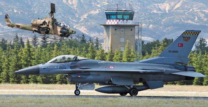 Akıncı Üssü iddianamesinde dakika dakika 15 Temmuz: Her şey 16:16'da başladı