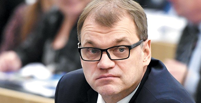 Hem başbakan hem de pilot