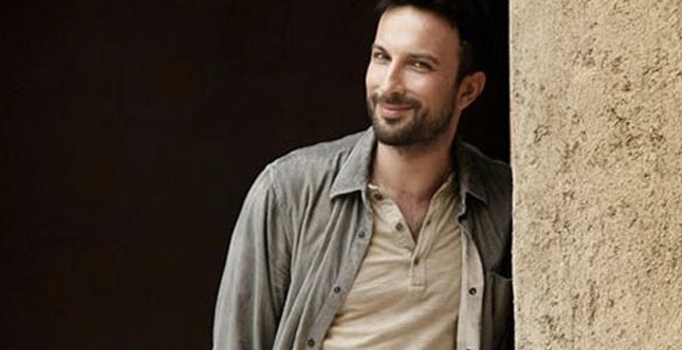 Megastar Tarkan'a anlamlı ziyaret