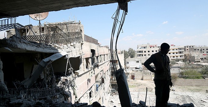 Esed rejimi Şam'daki muhalif bölgeleri bombalamayı sürdürüyor: 5 ölü, 19 yaralı