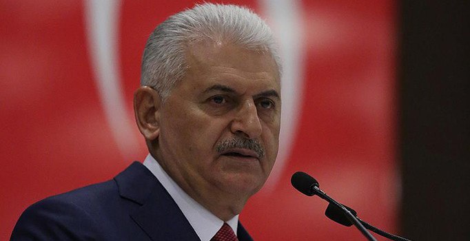 Başbakan Yıldırım'dan Rusça 'Acınızı paylaşıyorum' mesajı
