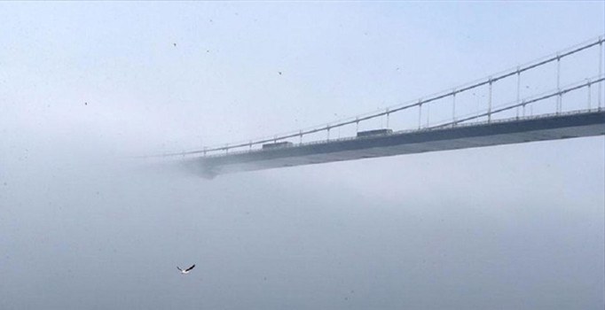 İstanbul Boğazı gemi geçişlerine kapatıldı