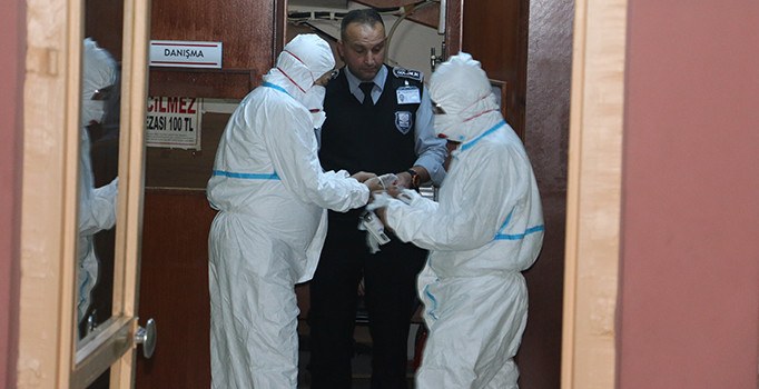 Dünya Sağlık Örgütü heyeti İdlib'de ölenlerin otopsisi için Adana'da