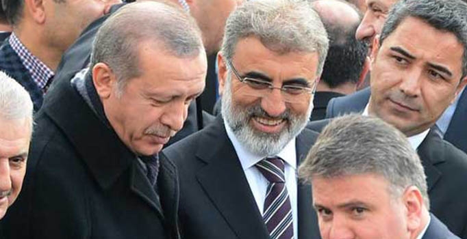 Erdoğan, Taner Yıldız'ın oğlunun nikah şahidi oldu