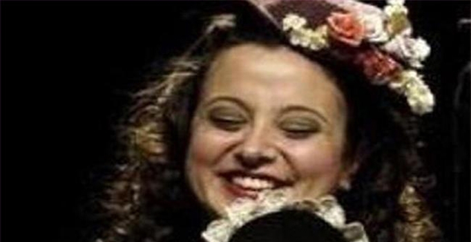 Devlet Tiyatrosu sanatçısı Yasemin Erbulun hayatını kaybetti