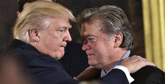 Trump'ın başstratejistinin görevine son verildi