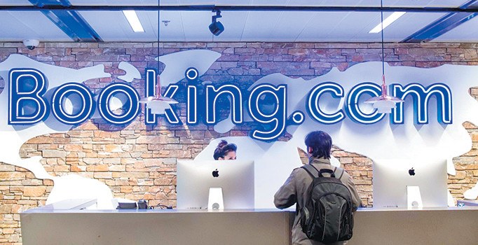 Nihat Zeybekçi: Ne istiyorsun kardeşim, gel buraya