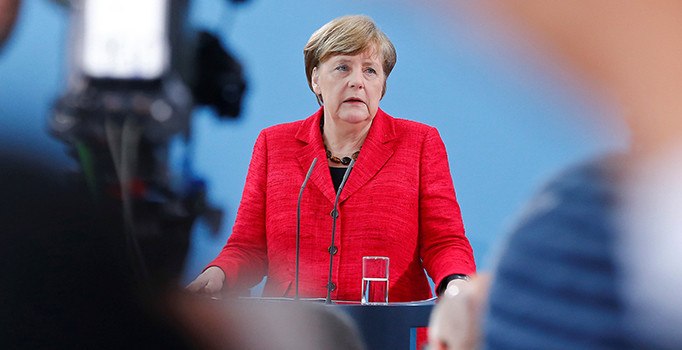 Almanya Başbakanı Merkel: Türkiye ile iyi ilişkiler çıkarımıza