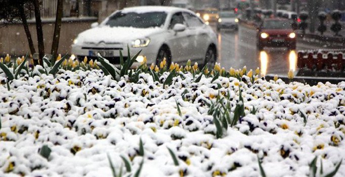 Beklenen kar Kırklareli’nden giriş yaptı