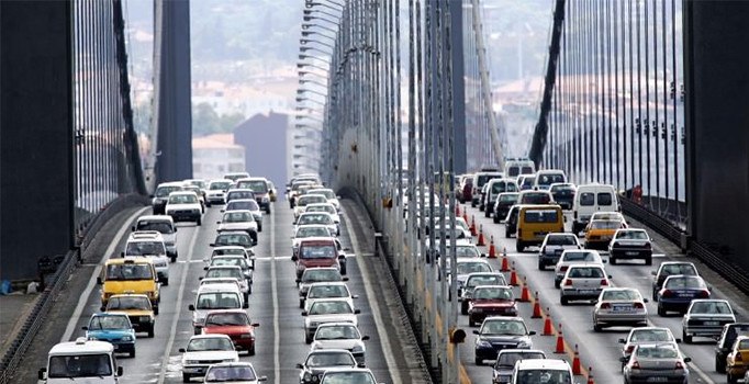 Zorunlu trafik sigortasında 'Riskli Sigortalılar Havuzu' modeli imzalandı