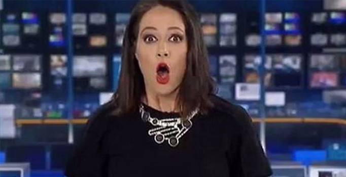 Ünlü sunucu canlı yayında hayatının şokunu yaşadı