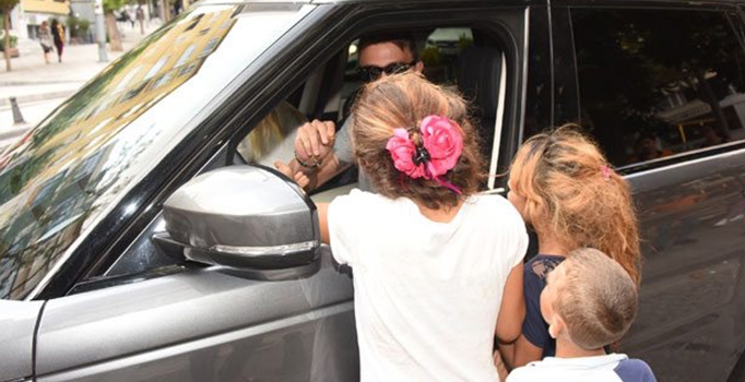 Fernando Muslera’dan 1 liralık bayram harçlığı