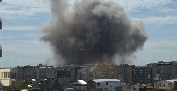 Diyarbakır'daki patlamada şehit sayısı 3'e yükseldi
