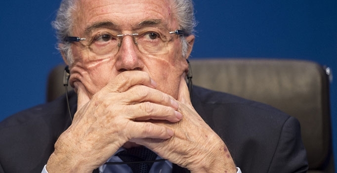 Hakkında soruşturma başlatılan eski FIFA Başkanı Joseph Sepp Blatter'in ifadesi alındı