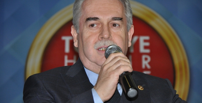 AK Parti'li Recai Berber'den Mina'daki facia için tepki çeken ifade