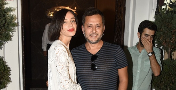 Gülşen, altın emzik hediyesini kabul etmedi