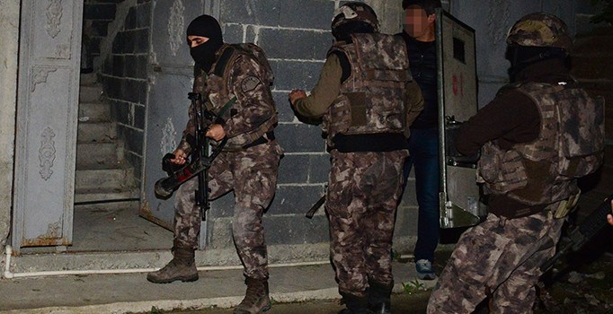 Adana'da PKK/KCK operasyonu: 13 gözaltı