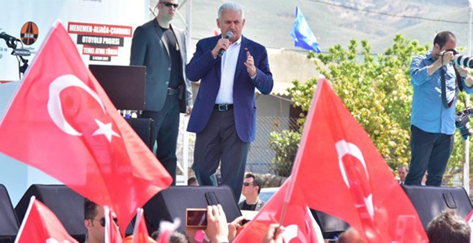 Binali Yıldırım: Gelecek için söz sende