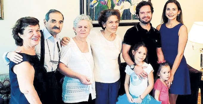 Ozan Doğulu'dan Kenan Doğulu göndermeli bayram mesajı