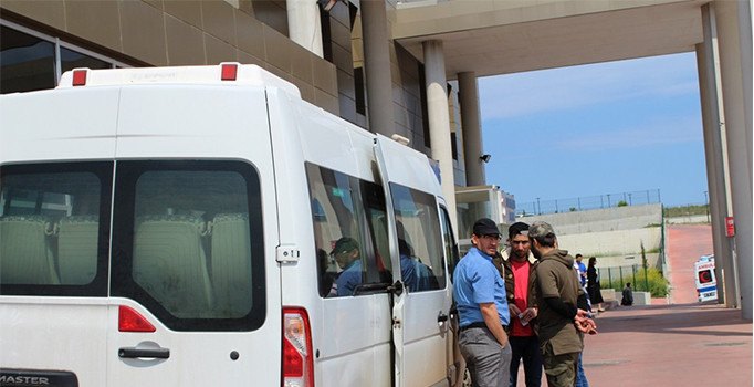 Ayvalık’ta 16 Suriyeli göçmen yakalandı