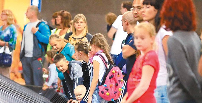 Domates ve turist için iki bakan Rusya’ya gidiyor