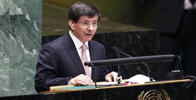 Davutoğlu: Esad ve IŞİD birbirini destekleyen 2 şeytan